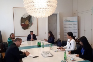 On 6-7 Sept., Ambassador Sriswasdi visited Klagenfurt am Wörthersee, capital city of Carinthia region, and paid a courtesy call on Mr. Christian Scheider, Mayor of Klagenfurt.